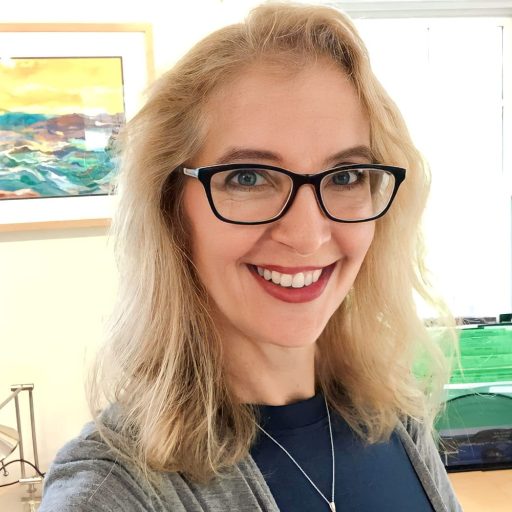 Lisa Decker Griffith, Maine real estate broker, smiling in professional headshot