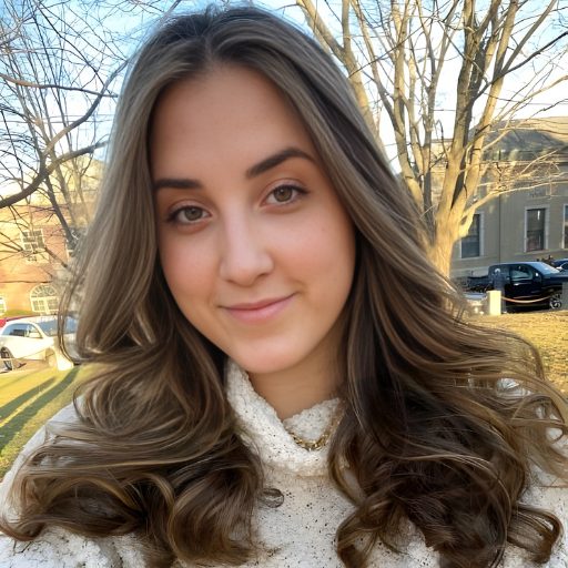 Mara Decker Griffith, Maine real estate agent serving the Midcoast region